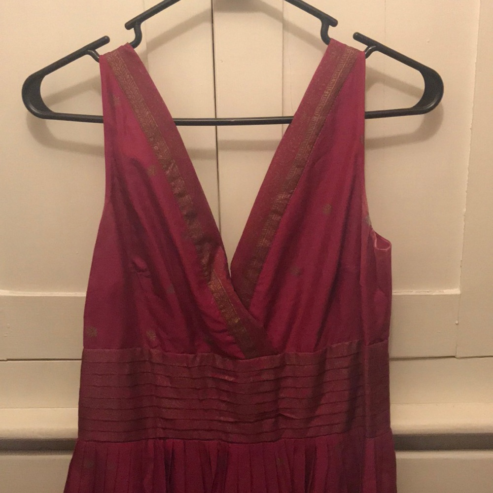 Dress - Picture 2 of 3